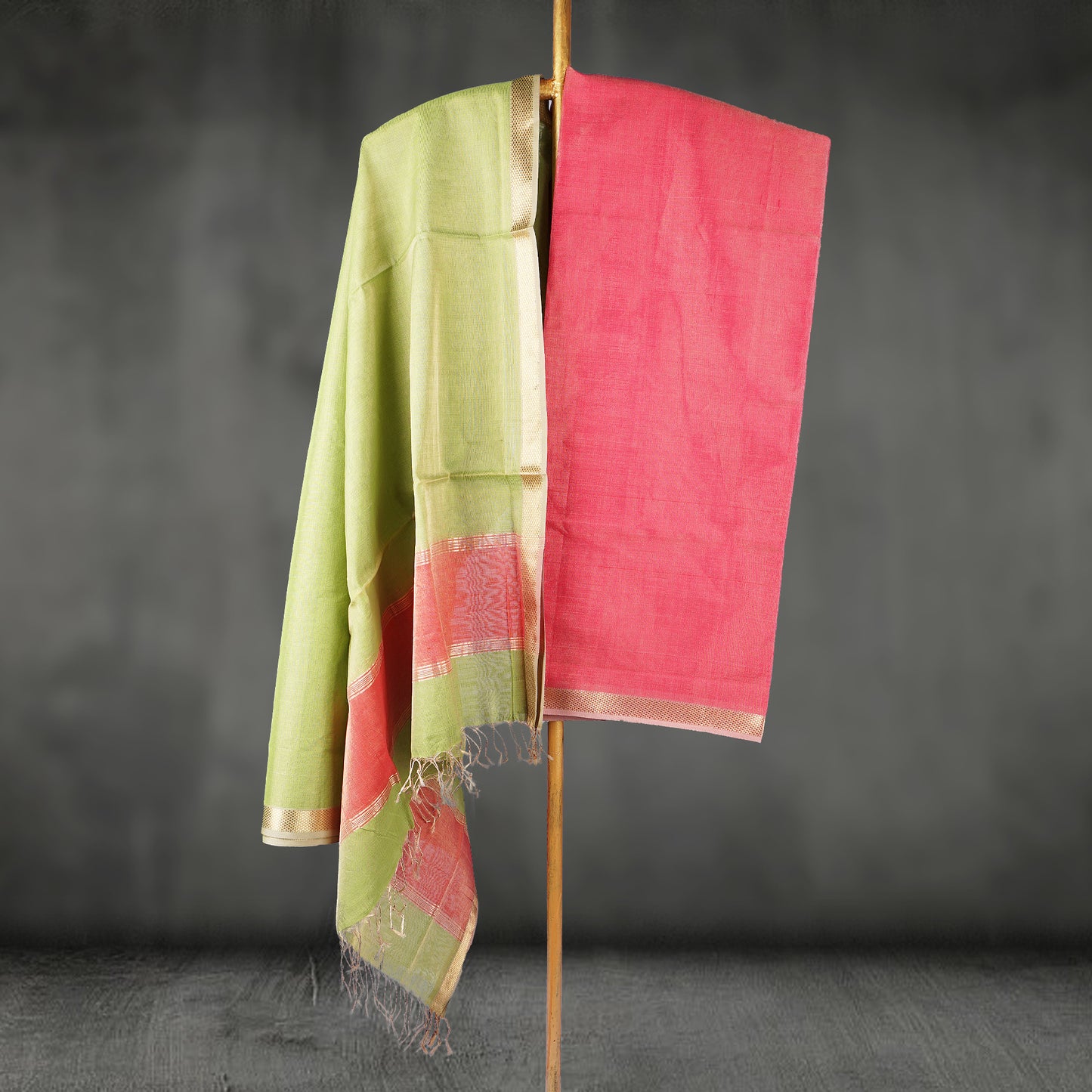 Maheshwari Tissue Dress Material With zari Border