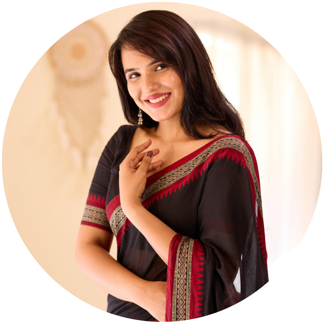 Maheshwari Silk Sarees: A Timeless Blend of Tradition and Elegance