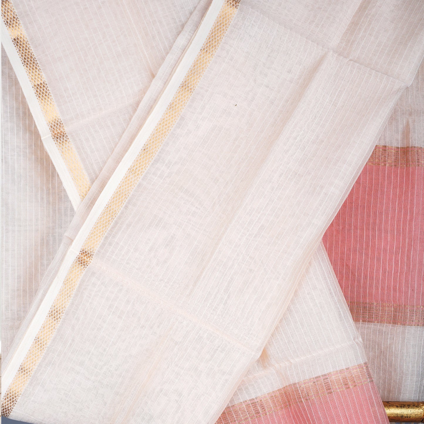 MAHESHWARI RASTA ZARI BORDER DUPATTA