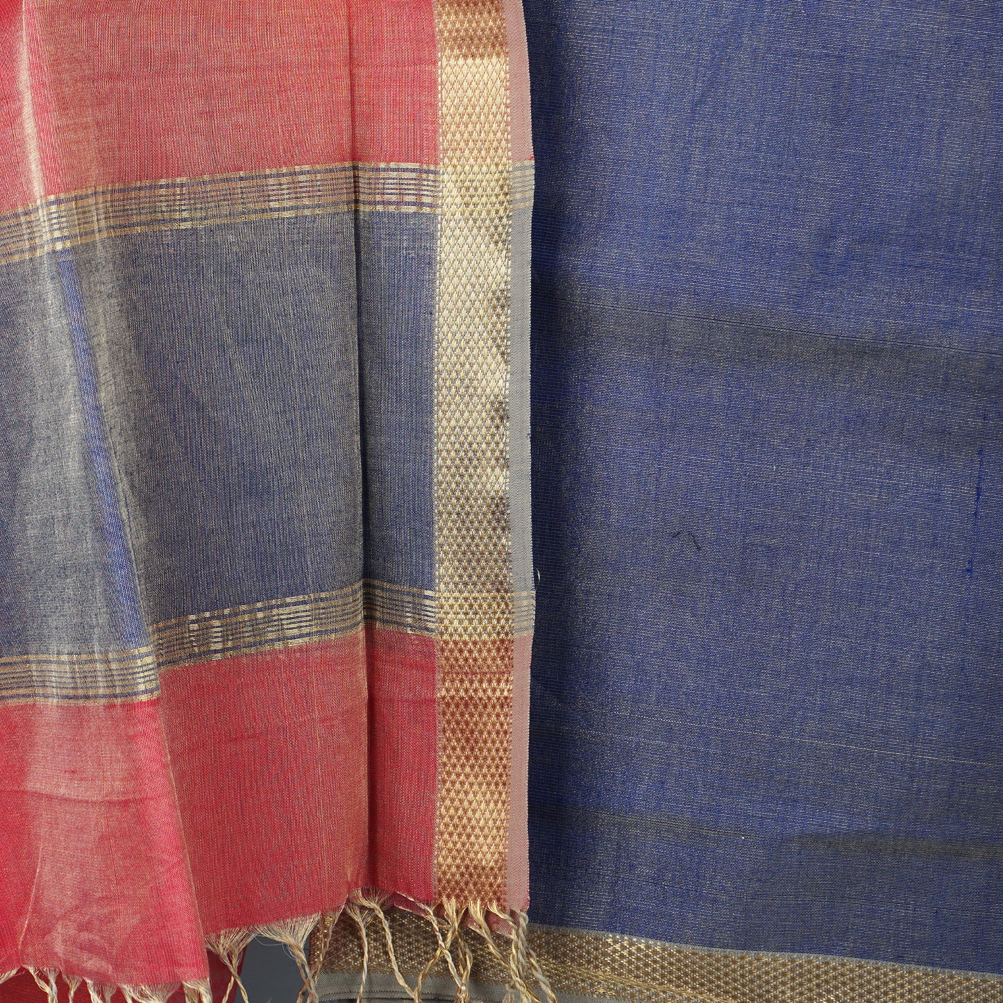 Maheshwari Tissue Dress Material With zari Border