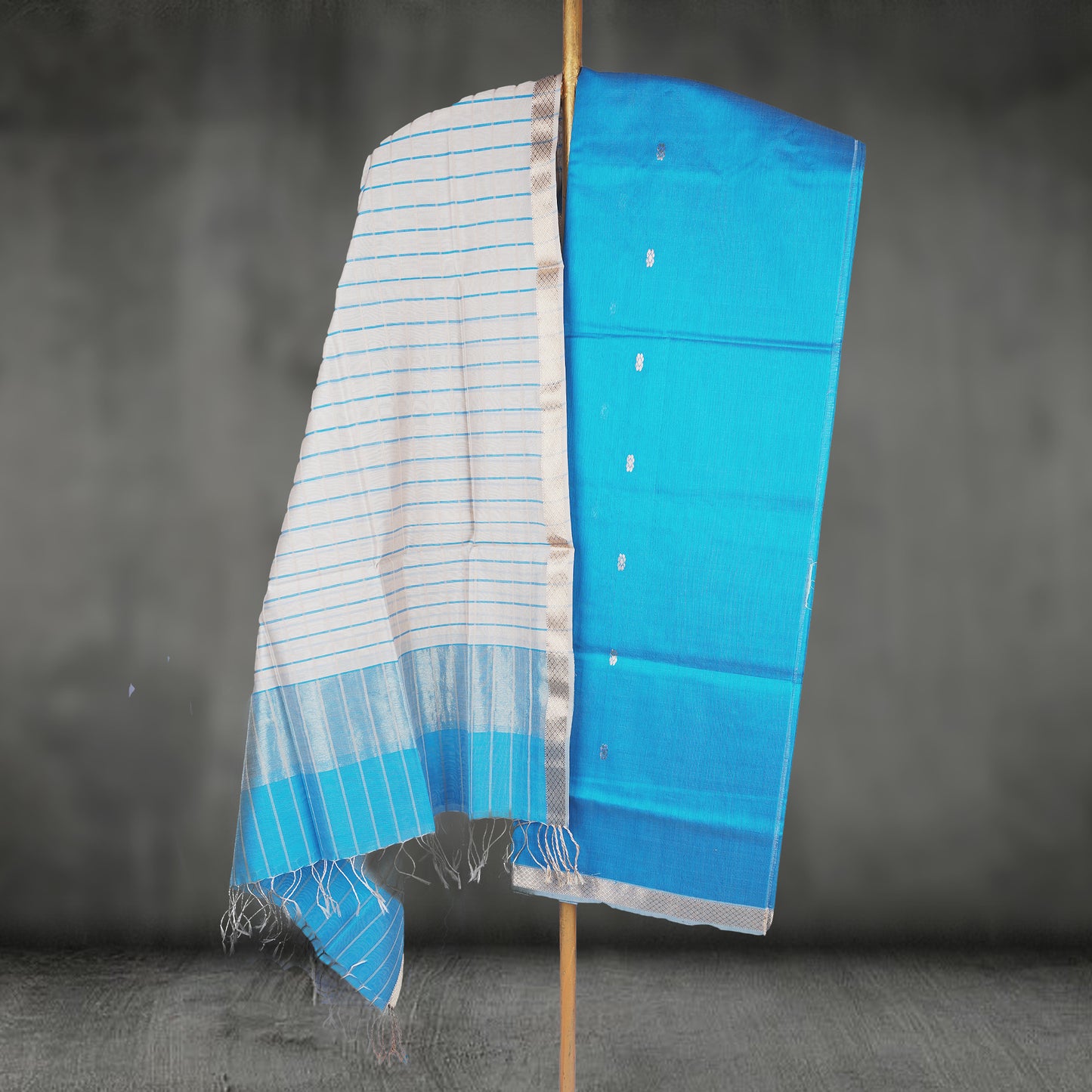 Maheshwari Checks Dress Material With motifs